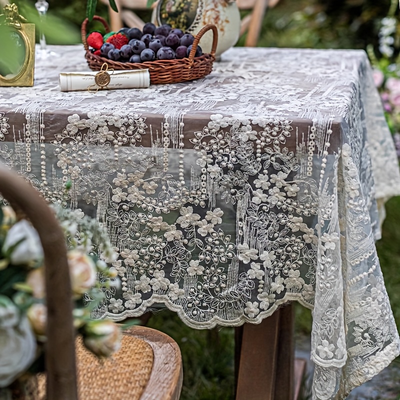 *., Elegante weiße Spitzen-Tischdecke mit Stickerei, Vintage-Blumendesign, Landhausstil, Exquisites Spitzendetail-Design * für Esstisch und Couchtisch * für * Restaurantdeko, Hochzeitsfeierdeko