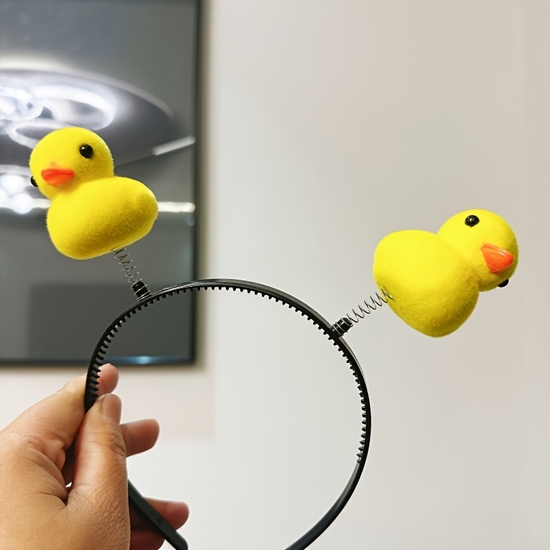 adorable   heart shaped headband cute hair accessory for   for parties with   everyday wear trending cross border yellow duck hairpin and heart hair clip new plush   duck headband with spring hairpin