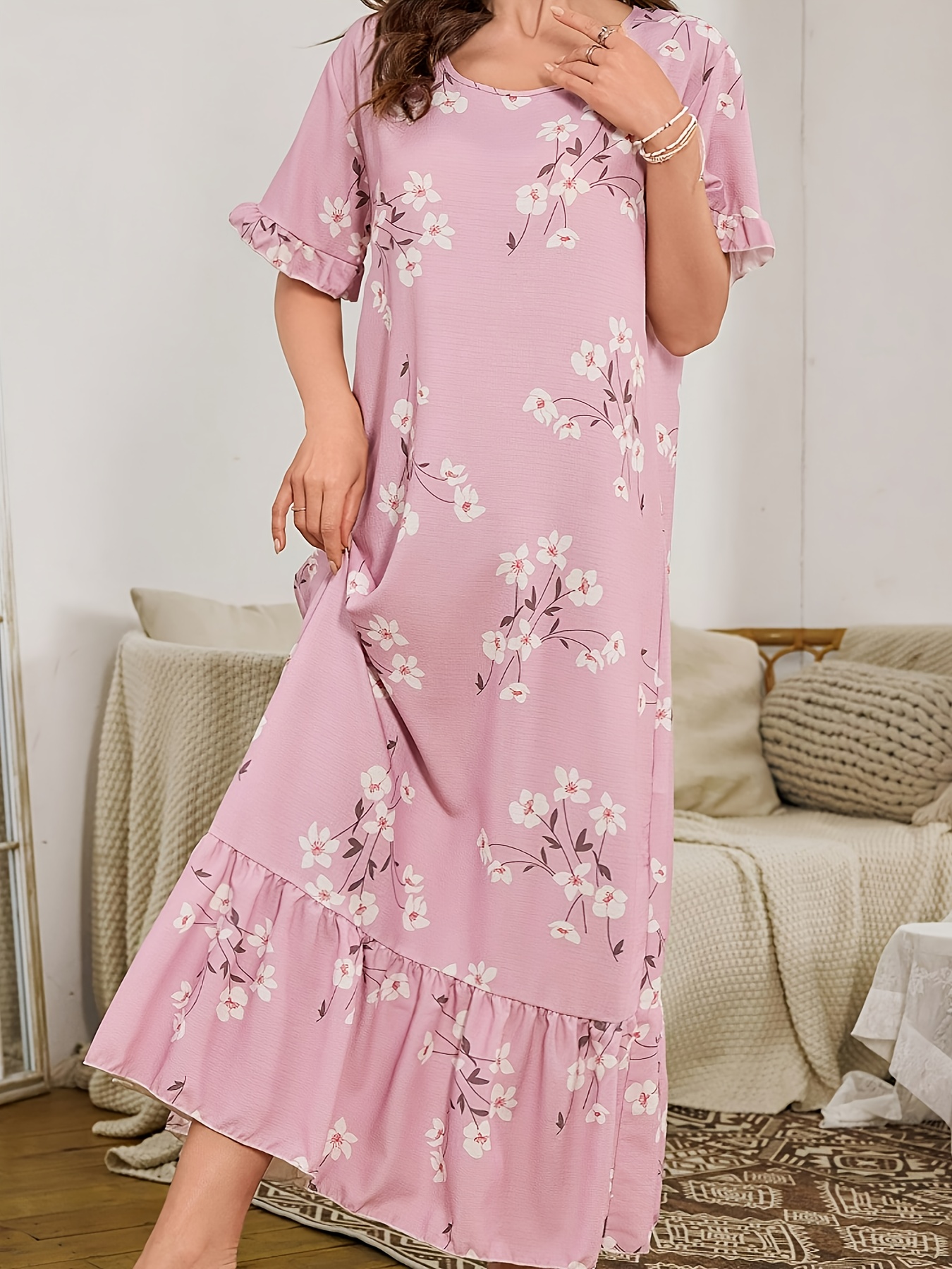 Plus Size Women's Elegant Floral Print Long Sleeve Nightgown Soft Pink  Hem Lounge Dress with Round Neck, Machine Washable Sleepwe