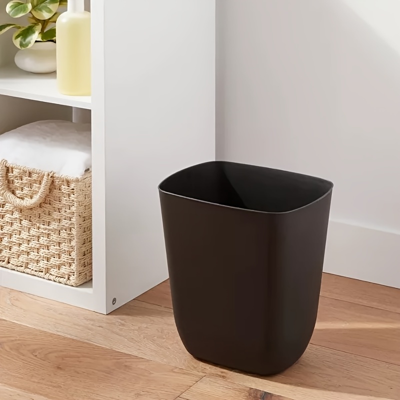 

Sleek Black 3-gallon Trash Can - Compact, Lightweight Waste Basket For Home, Office, And Dorm Decor