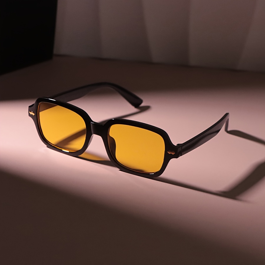 Image of 1pc Vintage Square Fashion Fashion Glasses Women Men Retro Oval Trendy Casual Small Frame Fashion Glasses Female