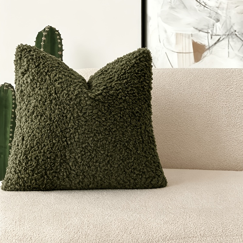 TEMU Minimalist-style Artificial Teddy Velvet Decorative Pillow Cover, Suitable For Bedrooms, Living Rooms, Sofas, Beds And Cars. Zipper Closure,