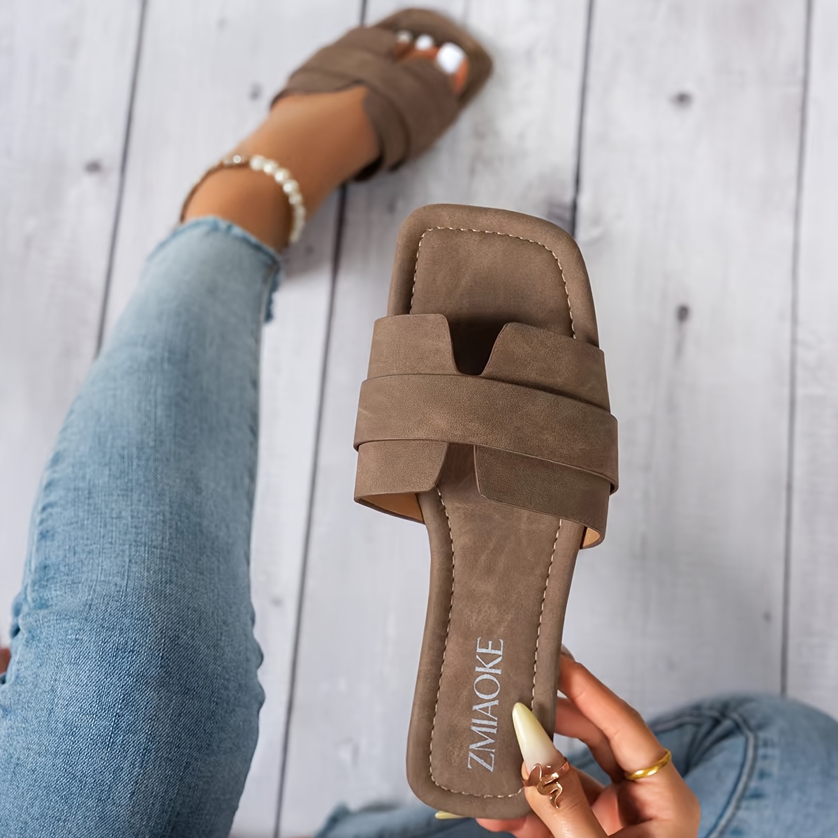 Image of New Women's Outdoor Sandals For Summer, Flat Beach Slides In A Vintage Bohemian Style, Suitable For Occasions., Women Shoes