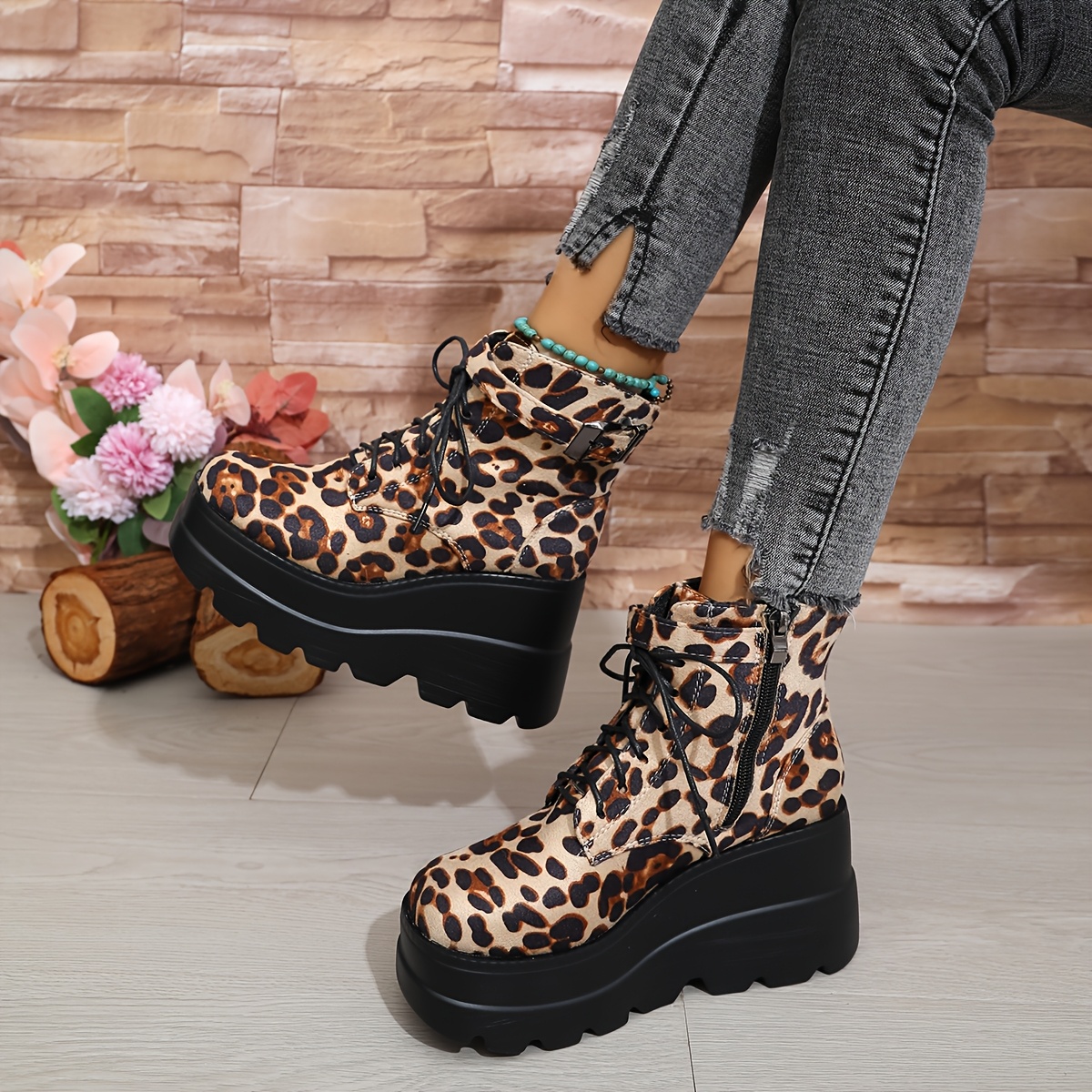 

Chic Women's Ankle Boots - Casual Leopard Print, High Platform Heel With Side Zipper, Comfortable Fabric Lining