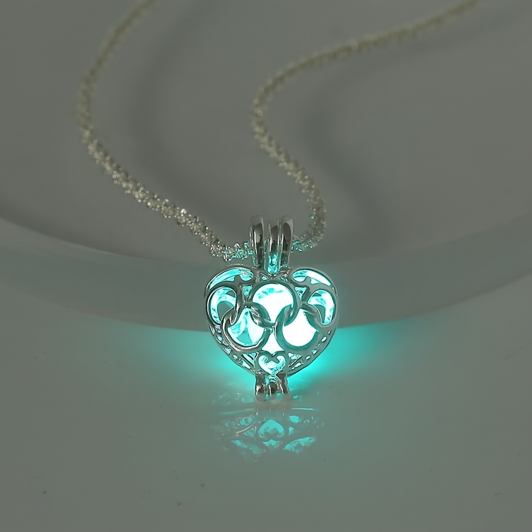 Valentine's Day Sparkling Twisted Clavicle Chain Necklace