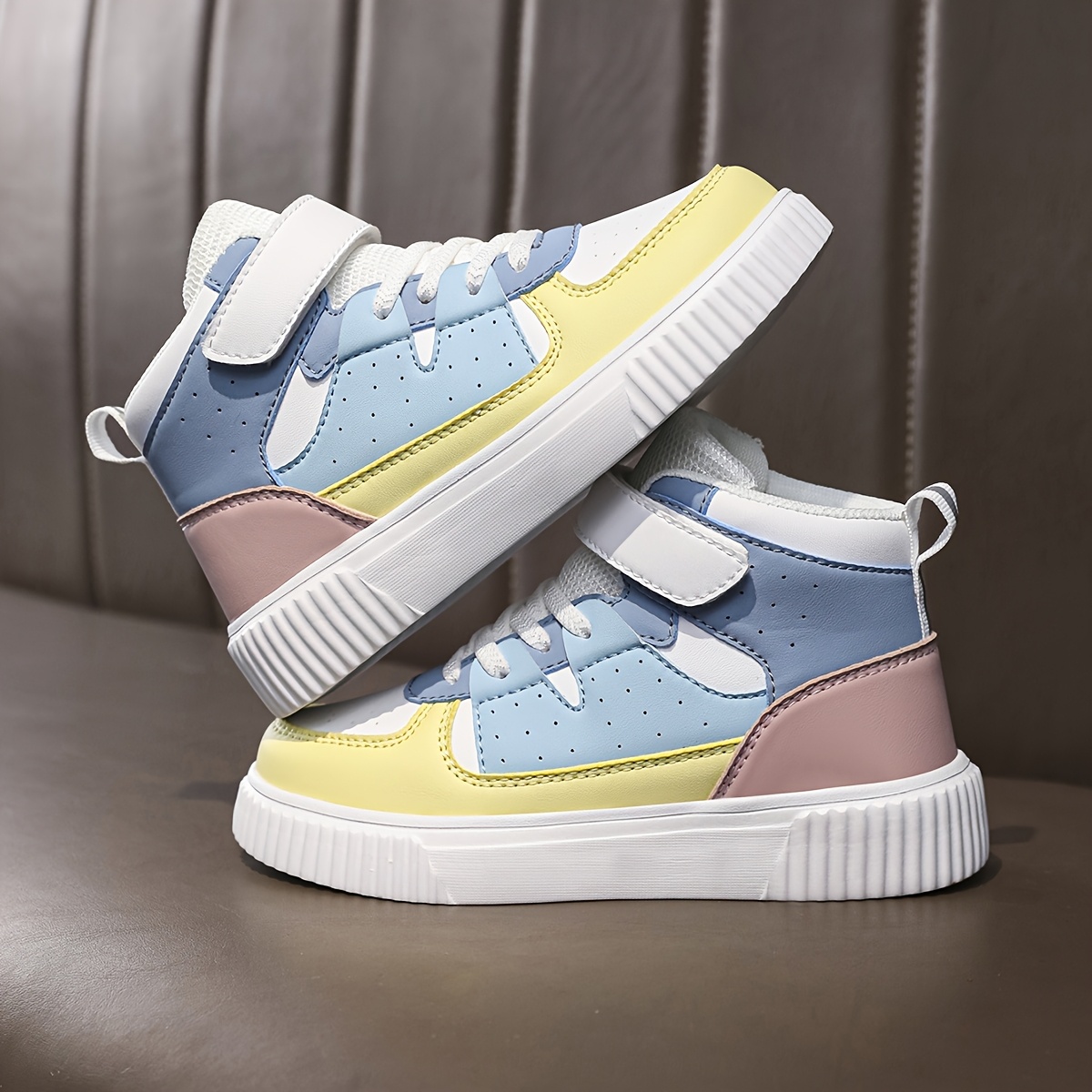 sapatos desportivos ao ar livre coloridos e elegantes com Temu