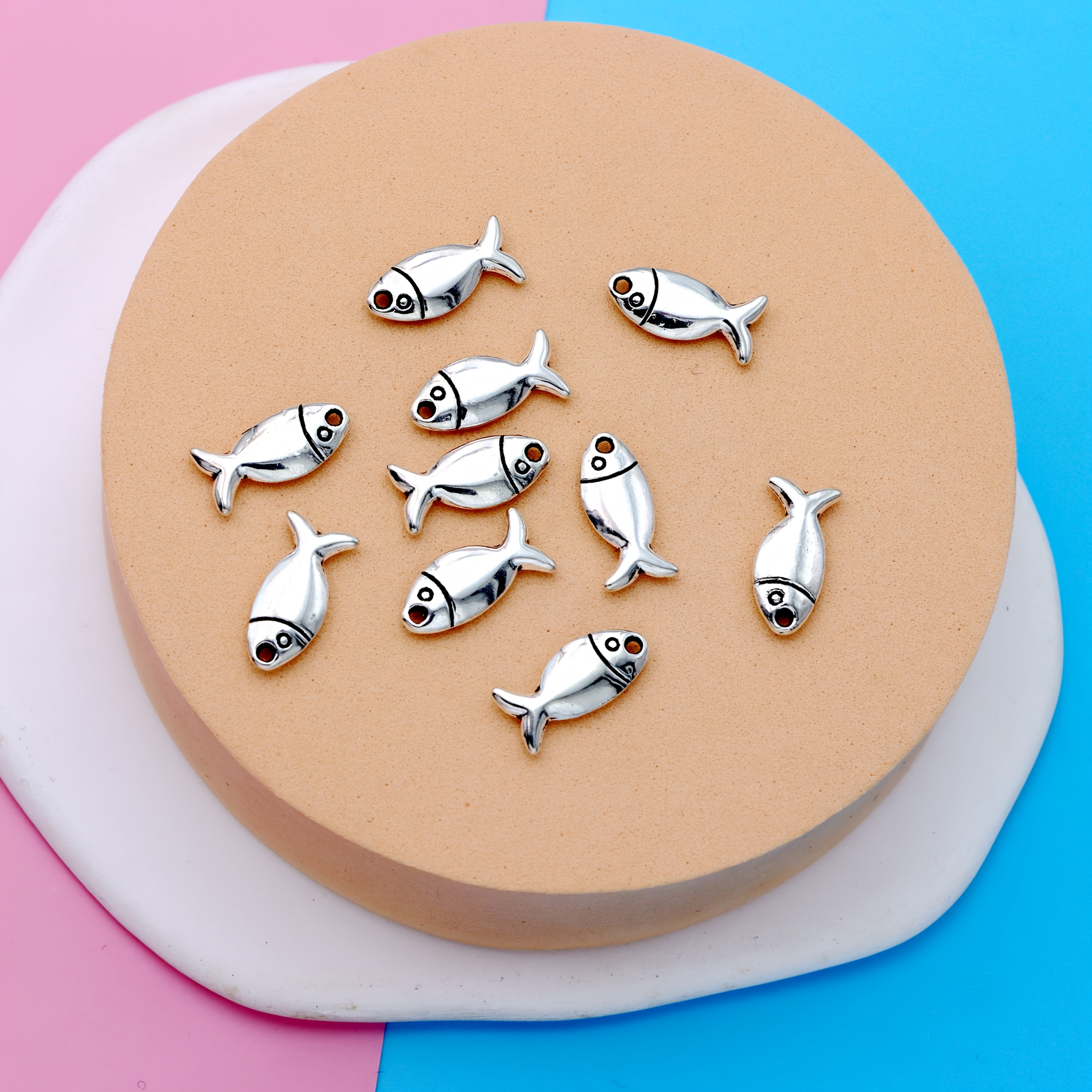 Set Of 10 Fish-shaped Charms With Tibetan Silvery Plating, Ideal For European Bead Jewelry, Including Handmade Crafts Like Necklaces And Earrings