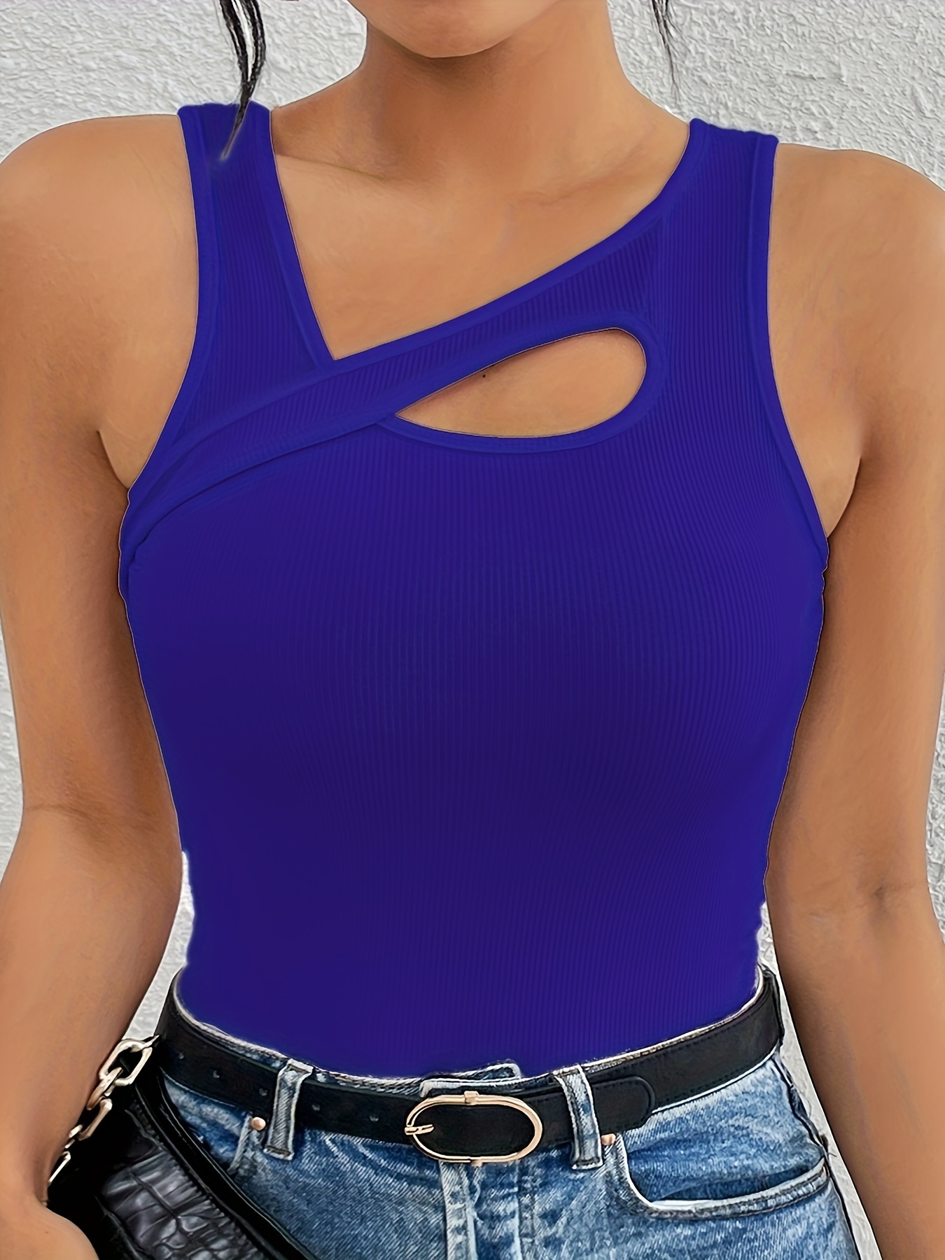 Women's Sexy Slim Fit Sleeveless Boat Neck Tank Top - Stretchy Knit Fabric with Keyhole Cutouts, All-Season Versatile Wear, Machine Washable Solid Color, Ladies Tank Tops