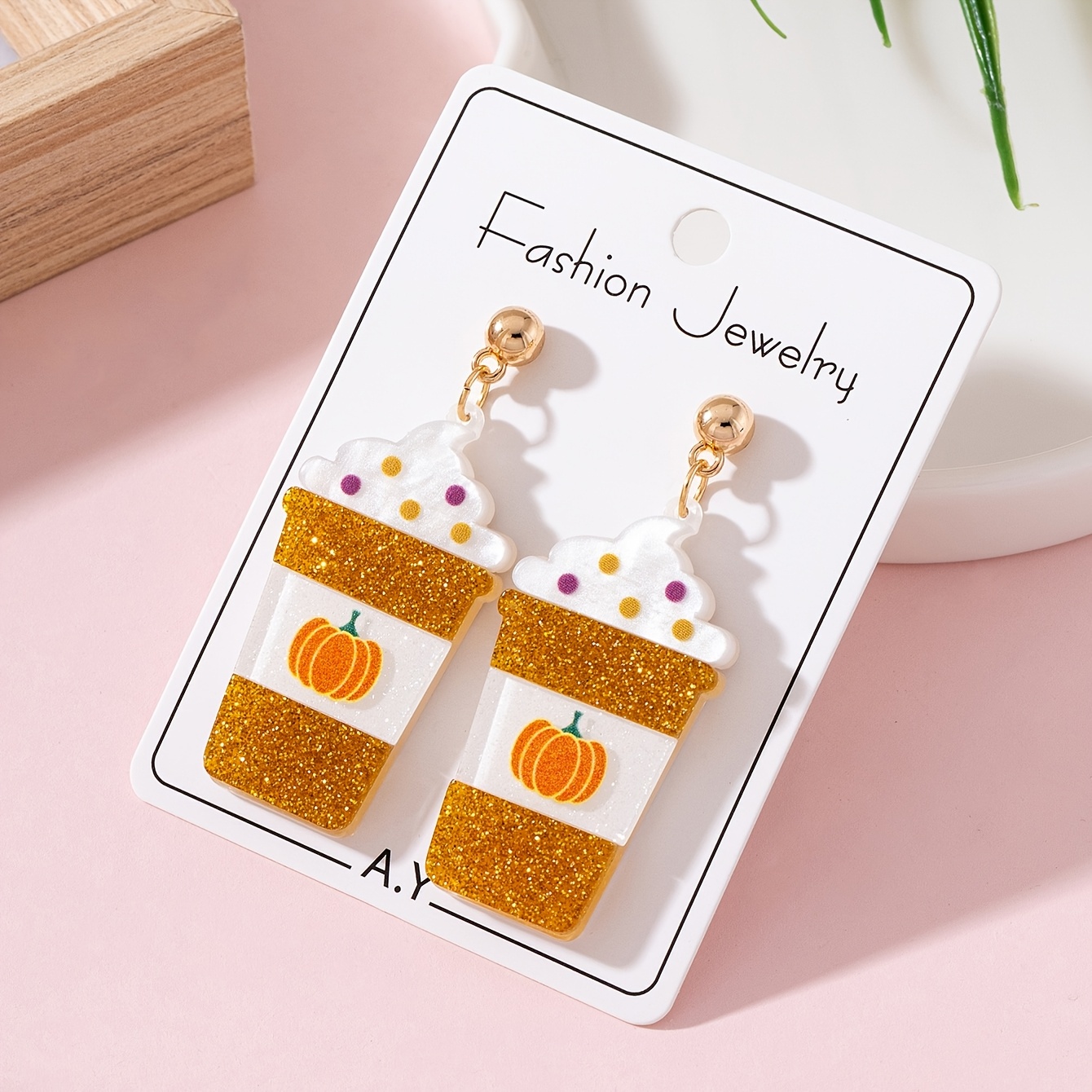 TEMU 1 Pair Of Thanksgiving Shimmering Cake Design Women's Fashion Dangle Earrings, The Perfect Accessory For Holiday Parties