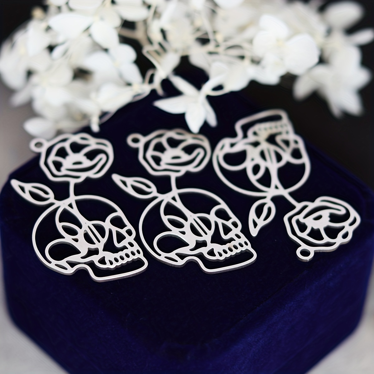 

3pcs Chengxun Stainless Steel And Rose Charms, Month Flower Pendant For Making, Vintage Necklace Earrings Crafting Accessories