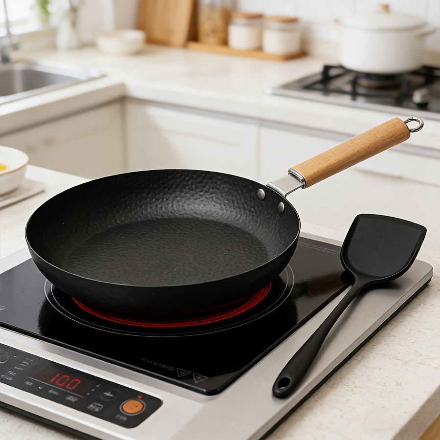 TEMU Frying Pan With Silicone Spatula - Durable Cast Iron Pan With Wooden Handle, Easy To Clean, Ideal For Cooking Eggs, Steak & More