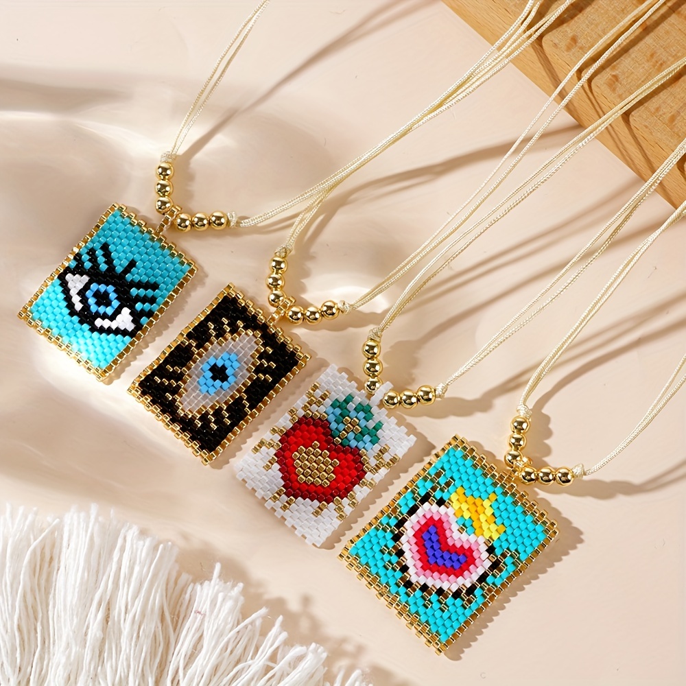 

Bohemian Style Beads Handmade Crown Love Heart Eye Pendant Necklace Women's Neck Jewelry Ornament