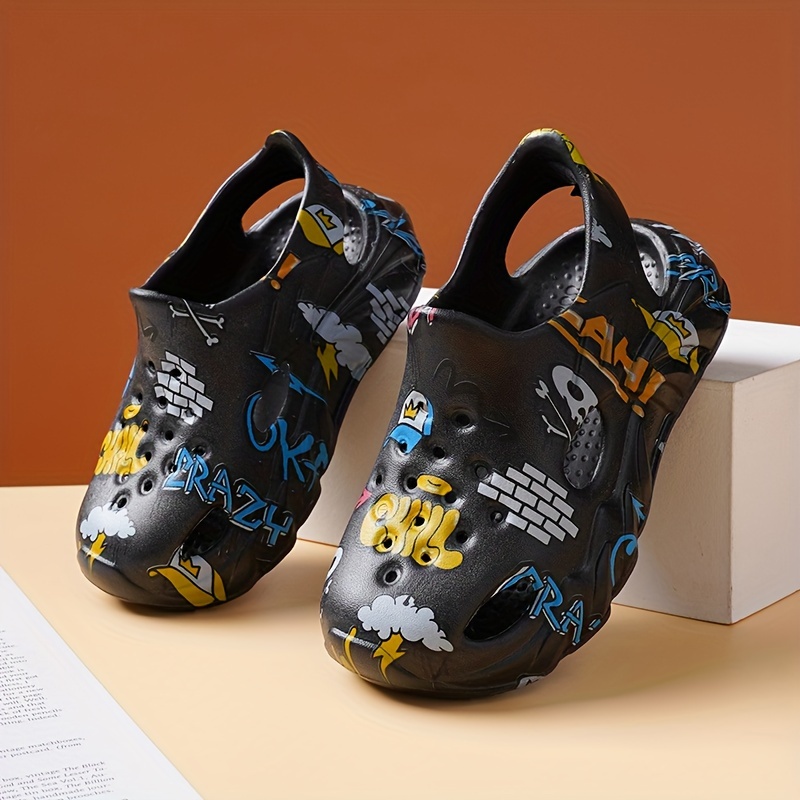 Casual Cute Cartoon Slip On Clogs For Boys, Lightweight Non-slip Wear-resistant Sandals For Indoor Outdoor Beach, Spring And Summer
