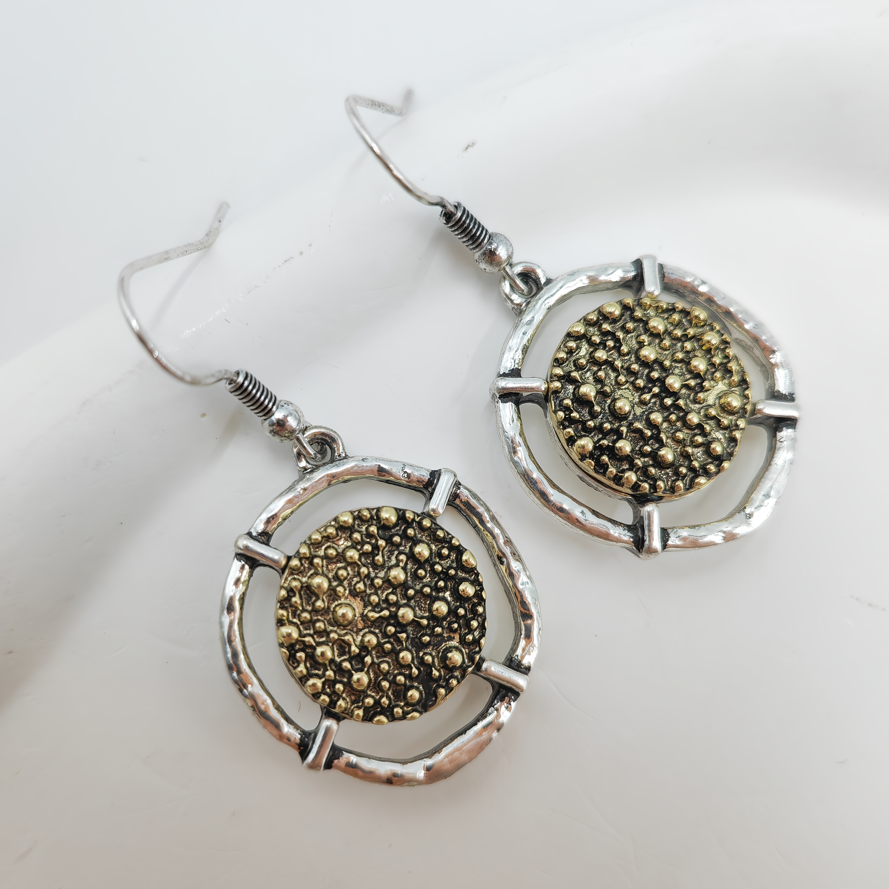 Retro Textured Bi-Color Round Earrings