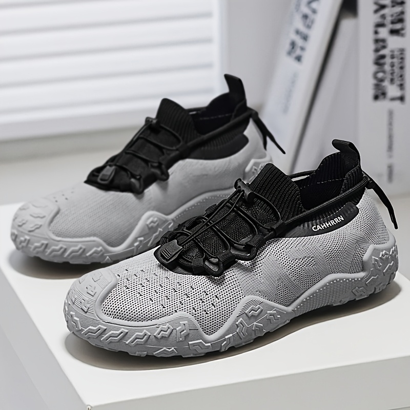 Sneakers, New Summer Men's Breathable Knit Mesh Sock Shoes, Outdoor Sports Hiking Running Shoes, Thick-Soled Wear-Resistant Sneakers for Daily Commuting, Low-Top Trendy Sports Shoes