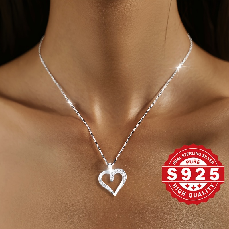 

925 Sterling Silver Elegant Style Inlaid Zirconia Love Heart Pendant Necklace Mother's Day & Anniversary Gift, Hypoallergenic Jewelry Gifts For Women