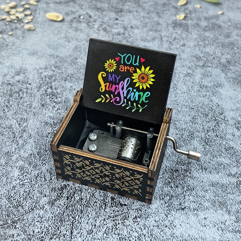 E-shop Eine handbetriebene Musikbox aus Holz, die "Du bist mein Sonnenschein" spielt, ist eine ausgezeichnete Geschenkidee, , um geliebte Menschen,