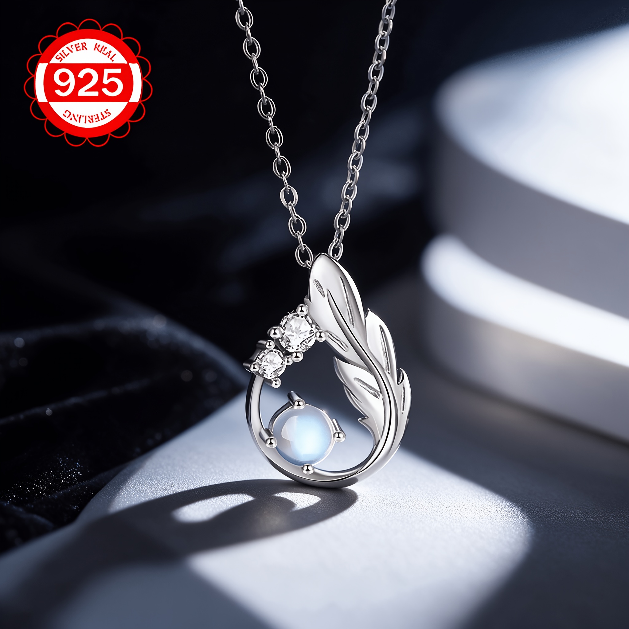 Women's Minimalist Irregular Leaf Cutout Pendant Necklace