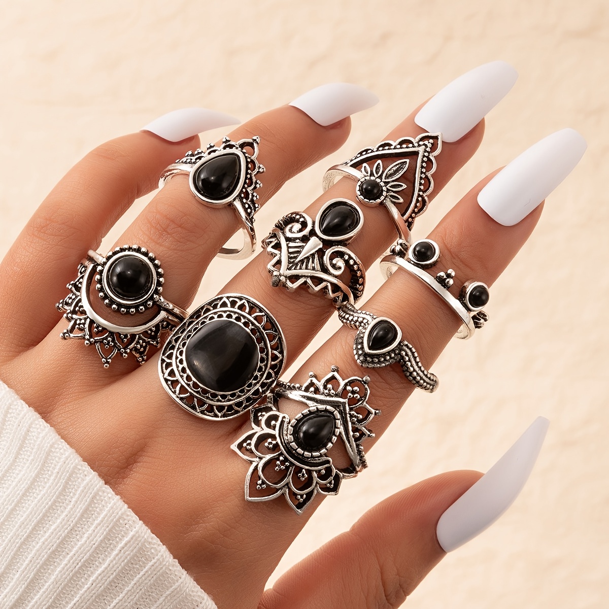 TEMU 8 pièces Ensemble de Bagues Style Gothique avec Pierres Simulées, Parure de Bijoux Géométriques en Métal Superposable, Cadeau Idéal pour et