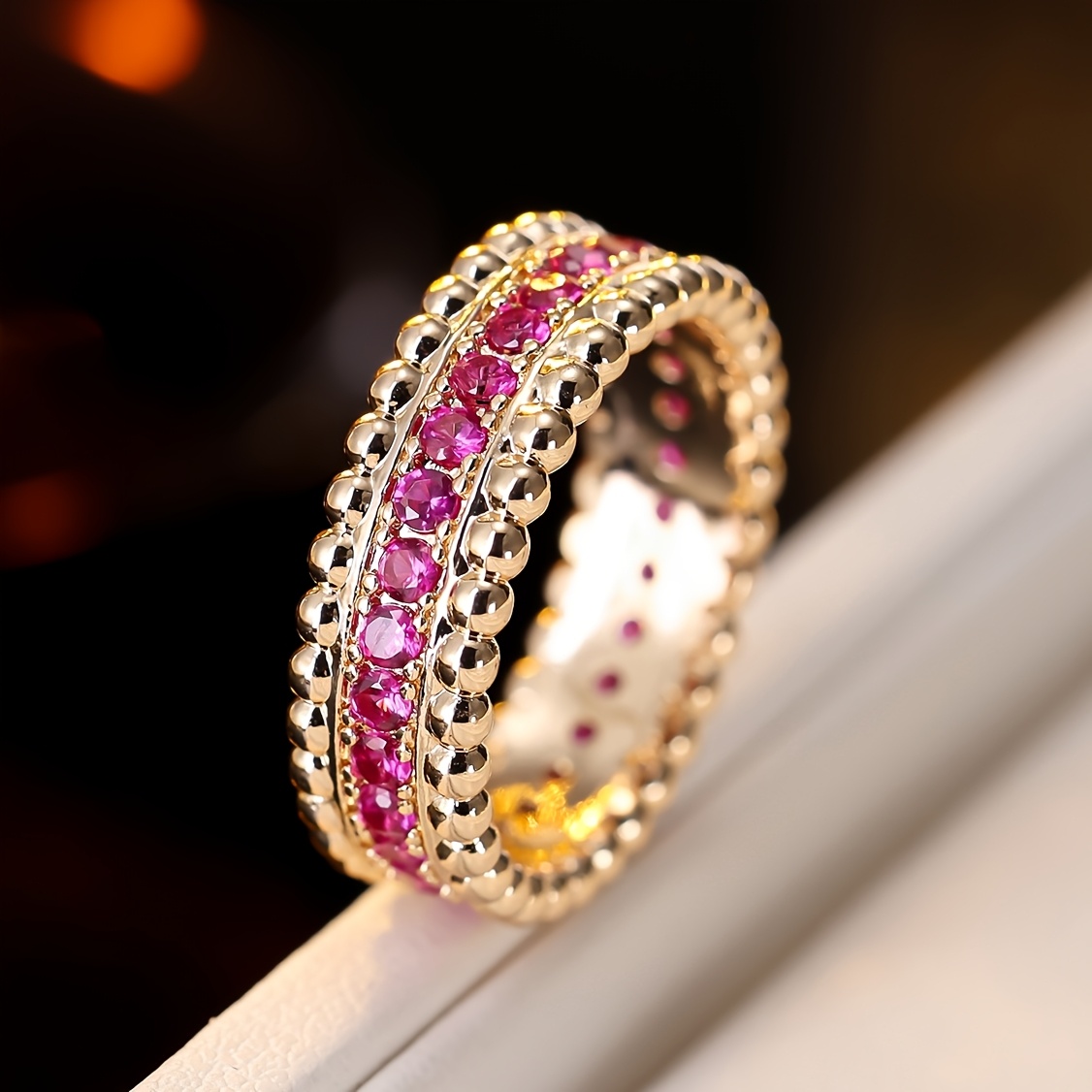 French-Style Vintage Exquisite Ball-Edge Design Ring