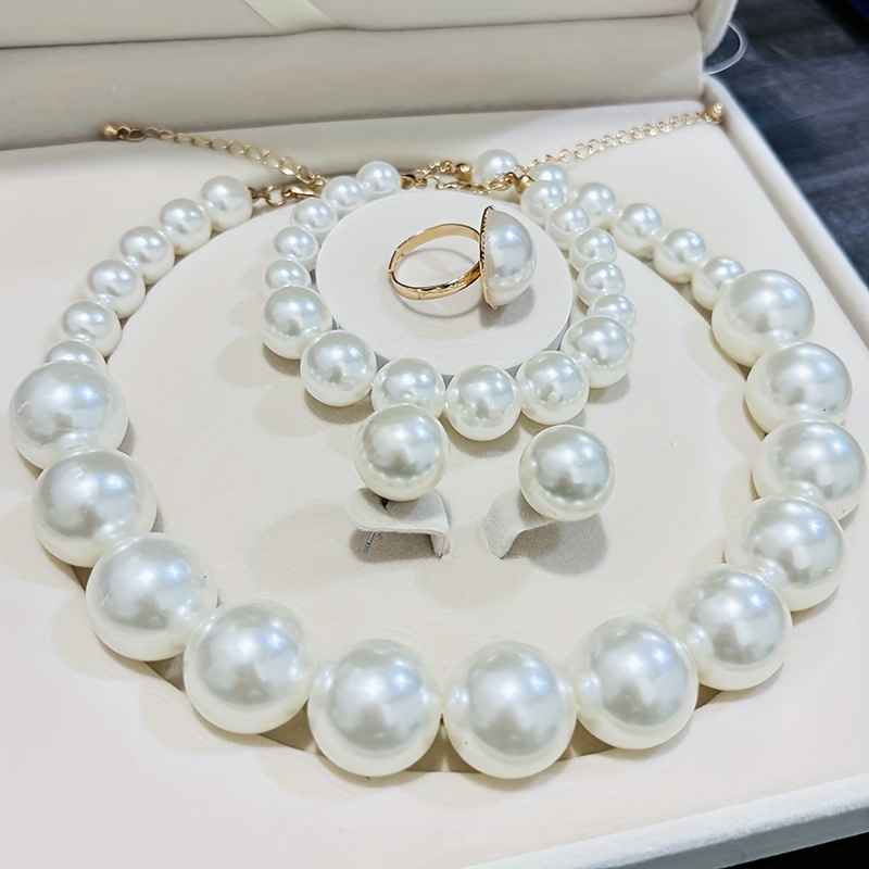 

4pcs Elegant French Vintage Pearl Jewelry Set - Necklace, Bracelet, Ring, Stud Earrings With Golden-tone Accents In Gift Box - Valentine's Day & Wedding/formal Wear