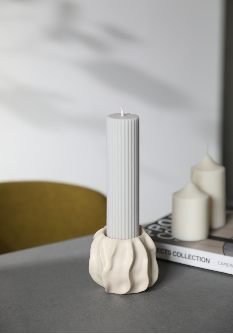 1pc Modern Minimalist Creative Geometric Abstract Ceramic Candle Holder Ornament, Modern Minimalist Home Easter Prop Candle Holder, Wedding Tabletop Soft Decoration