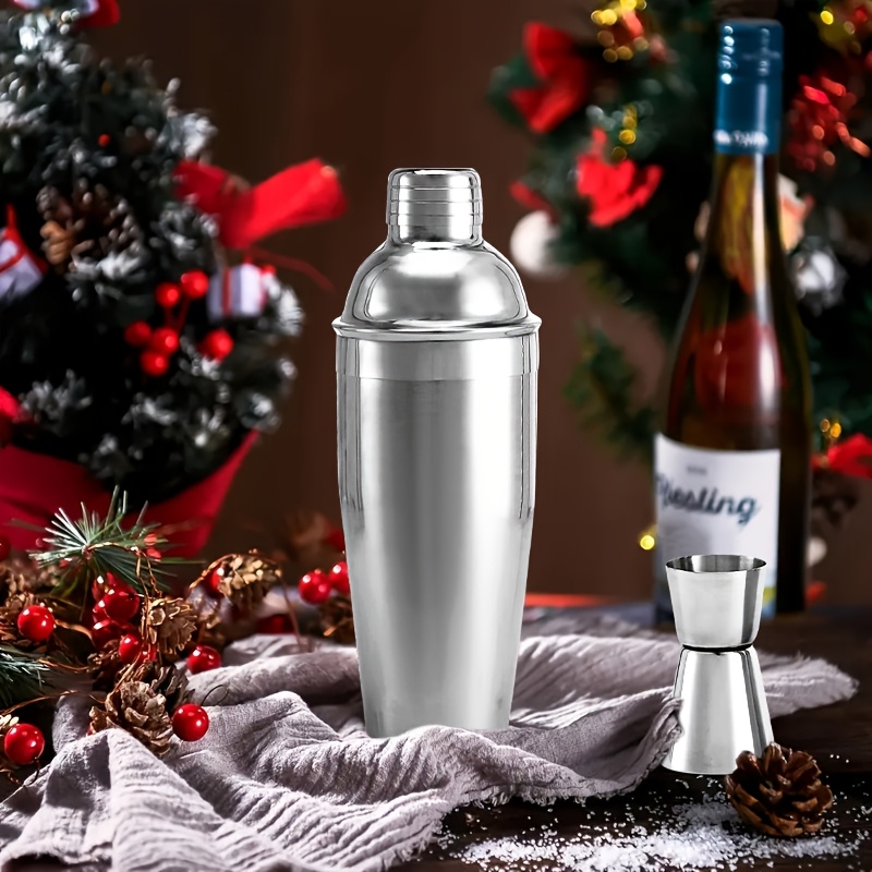 7-Piece Cocktail Shaker Set, 24oz Shaker Strainer Muddler Jigger Mixing Spoon Pourers Bartender Kit Bar Accessories Stainless Steel Bar Set
