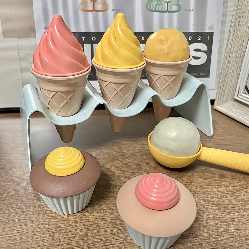 15pcs Kids Beach Toys, Ice Cream Shaped Snow Tools Beach Sand Tools, Beach Digging Tools, Play Sand Play Water…: retailer-supplied image