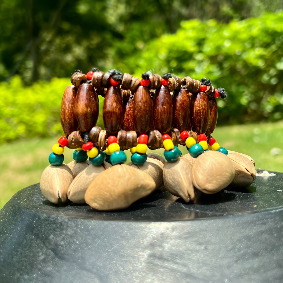 Handmade Fruit Shell Handbell, African Drum Percussion Accompaniment, Wrist Bell Bracelet with Natural and Crisp Sound, Suitable for Percussion and Music Lovers, Comes with a Storage Bag