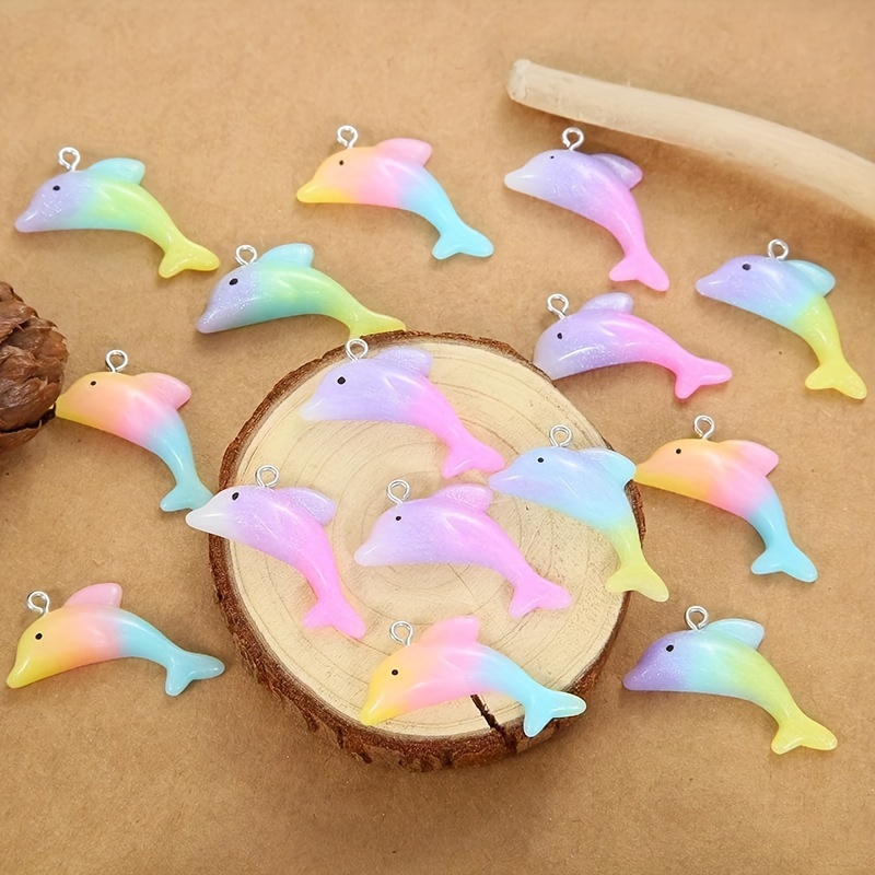 

10pcs Exquisite Cute Gradient Color Dolphin Resin Pendants For Jewelry Making, Decoration