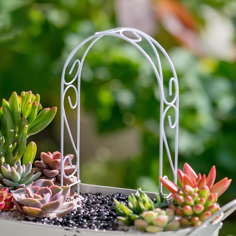 E-shop Mini-Gartendekoration aus Schmiedeeisen im europäischen Stil, schönes Gartenzubehör, Mini-Hofbogen-Deko-Blumenhalter-Ornament, rostfarbener ,