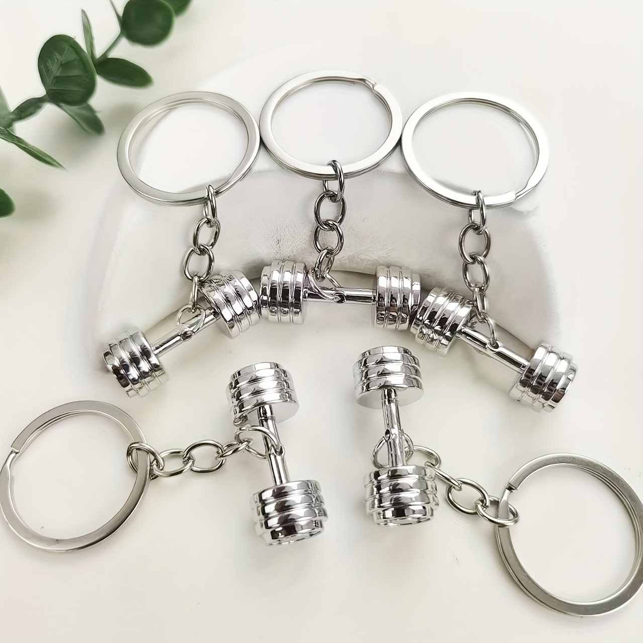 TEMU 5pcs European And Creative Simulation Sports Dumbbell Keychain Street To Send Girlfriend Valentine's Day Birthday Gift For Men And Women Common