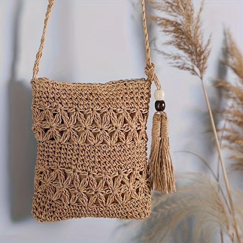Image of Fashionable Straw Woven Women's Bag Summer Shoulder Bag Versatile Travel Vacation Beach Crossbody Bag