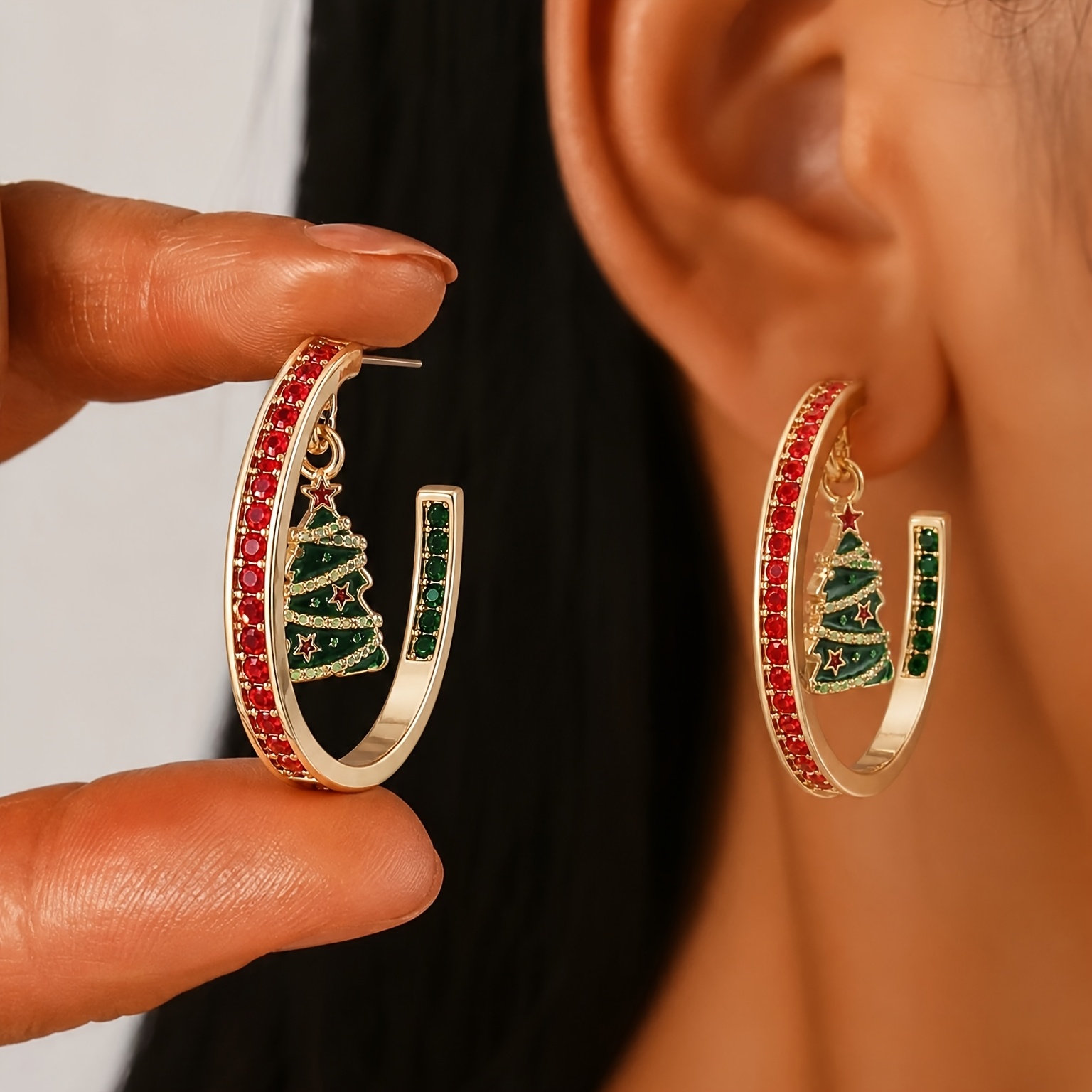 TEMU Christmas Tree C-hoop Earrings With Gift Box, Tone Red Green Enamel Xmas Tree Dangle Drop Earrings, Holiday Party Jewelry Gift For Women