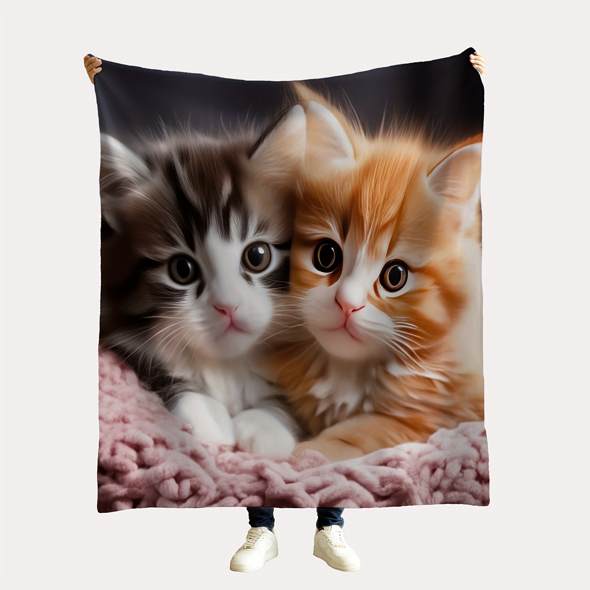 

Cute Kittens Pattern Digital Print Fleece Blanket: Soft And Warm For Sofa, Bed, Office, Camping, Travel - Multi-purpose Gift Blanket - Reversible - Machine Washable - Animal Theme - 59"x150cm