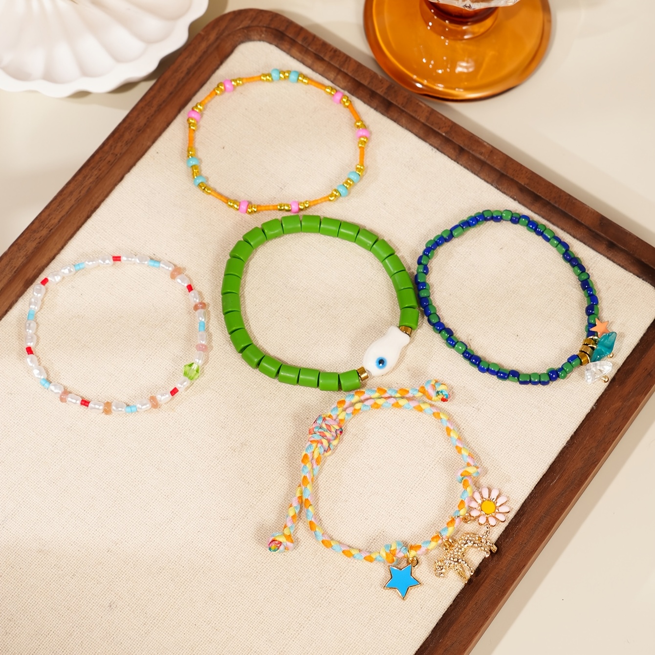 TEMU Ensemble de 5 bracelets bohèmes dopamine couleur bonbon, pendentif en céramique poisson et colorée, collier réglable en corde tressée à ,