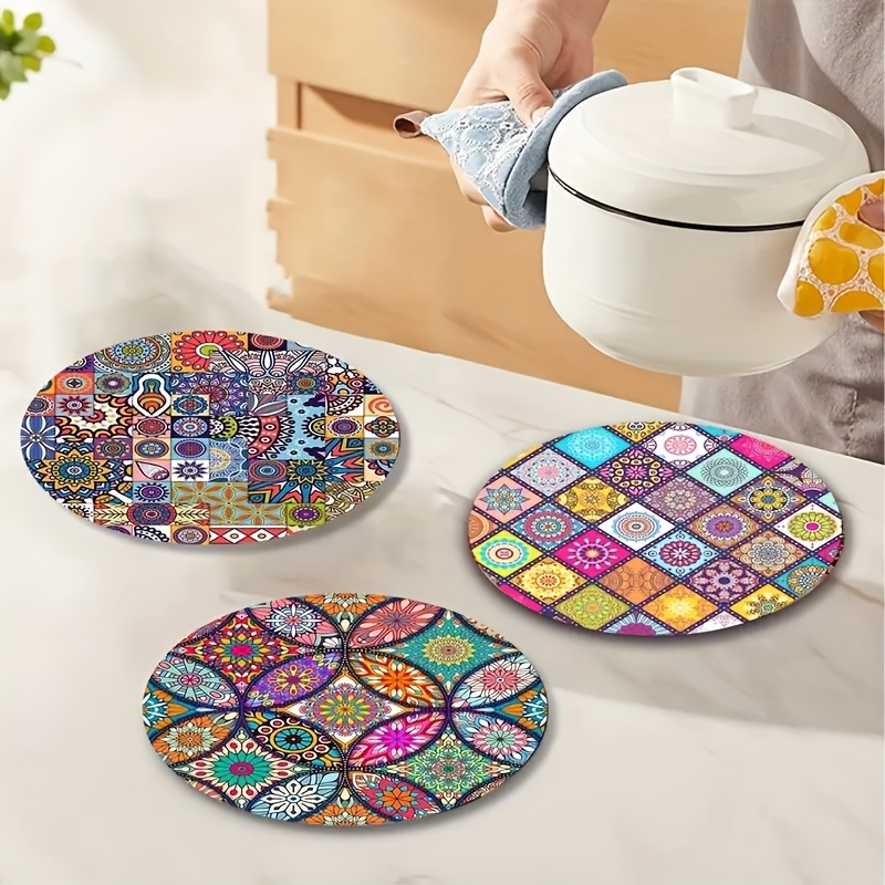 

4pcs Vibrant Mandala Wooden Placemat Set - , Heat-resistant, Non-slip & Easy To Clean - Ideal For Home, Office, Parties & Vacations, Wooden, Dining Mats