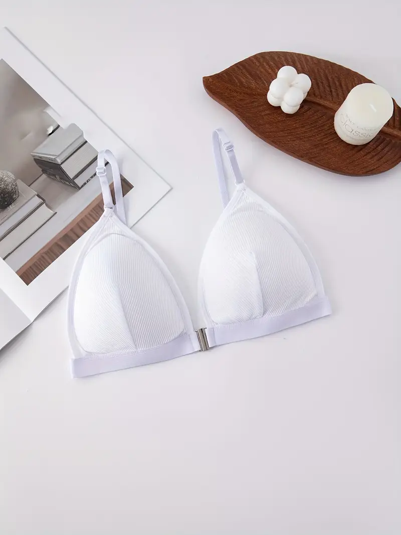 4pcs womens wireless bras comfortable everyday with removable pads wire free soft breathable fabric white light green suitable for teens and adults seamless material lightweight comfortable casual wear Product details 3