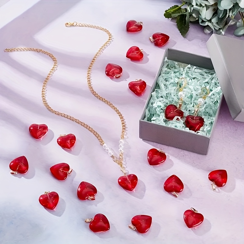 

10 perles en verre rouge en de cœur parfaites pour des bijoux de la Saint-Valentin, pour des , des bracelets, des de perles, des pendentifs, des cadeaux pour et des cadeaux .