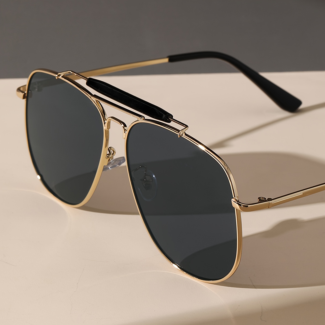 

Fashion Glasses For Men Anti Glare Sunshades Decorative Eyeglasses For Driving Travel