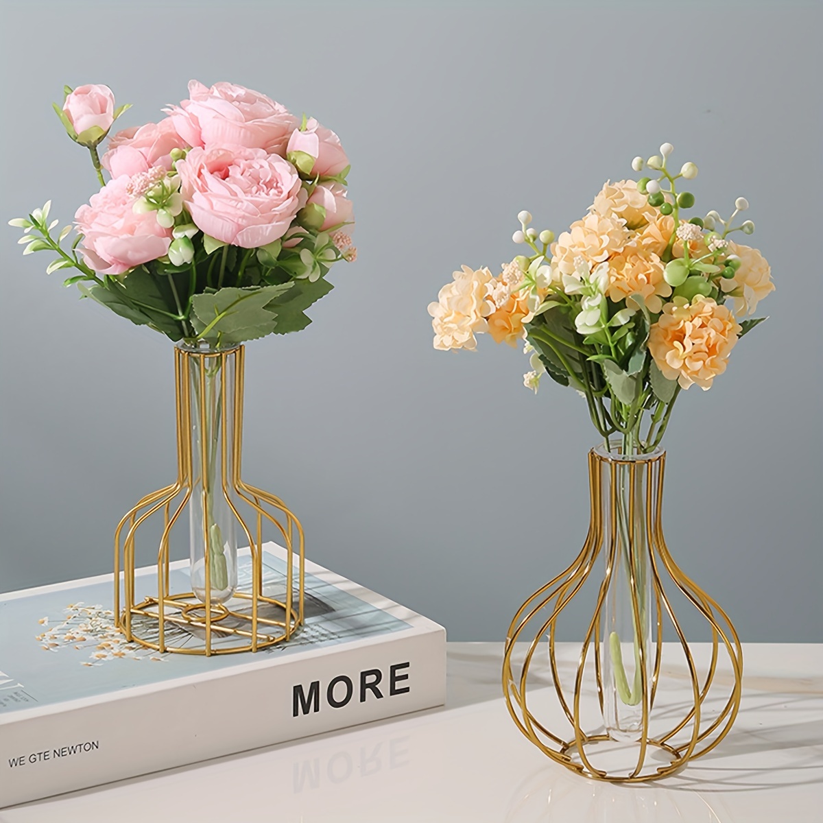 

1pc Elegant Golden Wrought Iron Hollow Vase Set - Transparent Decorative Vases For Fresh & Artificial Flowers, Includes , Ideal For Dining Table & Living Room Decor, Flower Vase