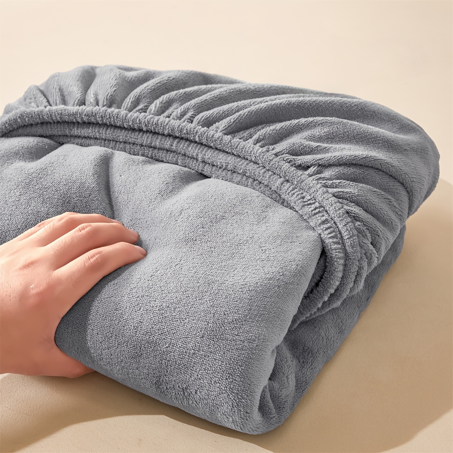 Thickened Milk Fleece Fitted Sheet For Winter, Ultra Crystal Fleece Mattress Protector Cover With Deep Pocket, Machine Washable Hotel Bedding, For Home
