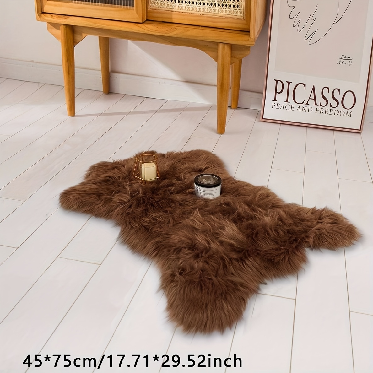 A Double-foot Fish-shaped Modern Home Decor Rug, Suitable For Settings Rooms And Bedrooms, In Multiple Sizes