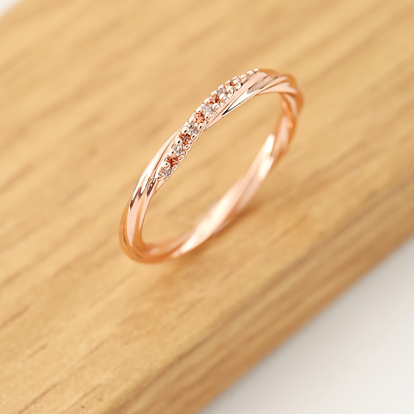 Crown Couple Ring - Stylish Accessory for Women