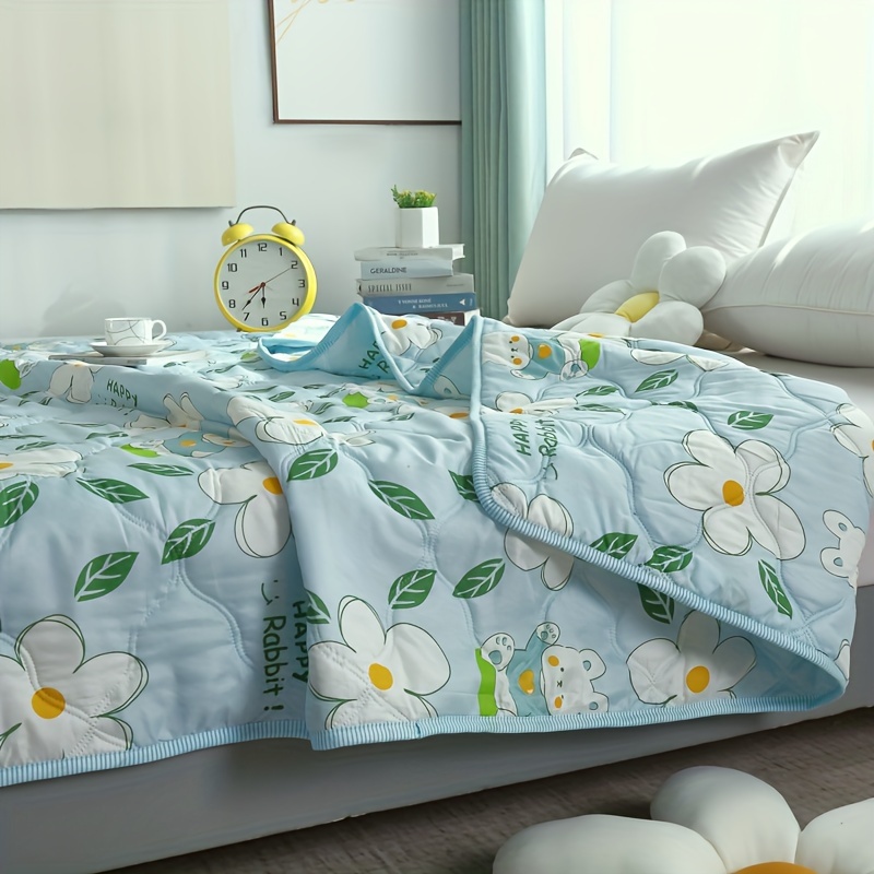 Soft Lightweight Summer Quilt Cute Rabbit Print *-Conditioning Blanket  for Bedroom and Living Room Machine Washable
