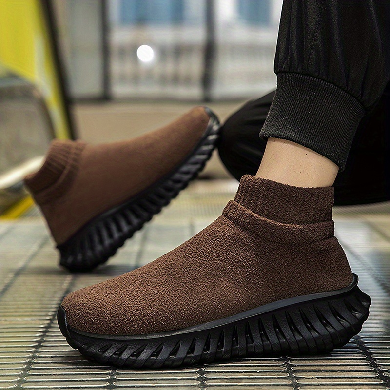 New Winter Collection of Thick-Soled Oversized Unisex Shoes, Warm Mid-Top Couple Shoes, Easy Slip-On Soft Casual Walking Shoes