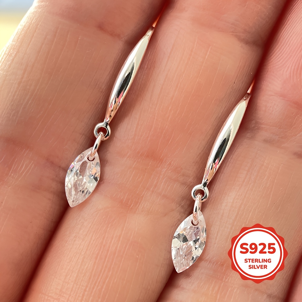 1 pereche de cârlige de urechi simple din argint 925, cu zirconiu cubic marquise mic, lucioase și drăguțe, potrivite pentru ziua de naștere, Ziua Îndrăgostiților, Anul Nou, Crăciun, Ziua Mamei sau cadouri de companie pentru sezonul școlar, oferă-le iubitei, soției, mamei, iubitului, clientului