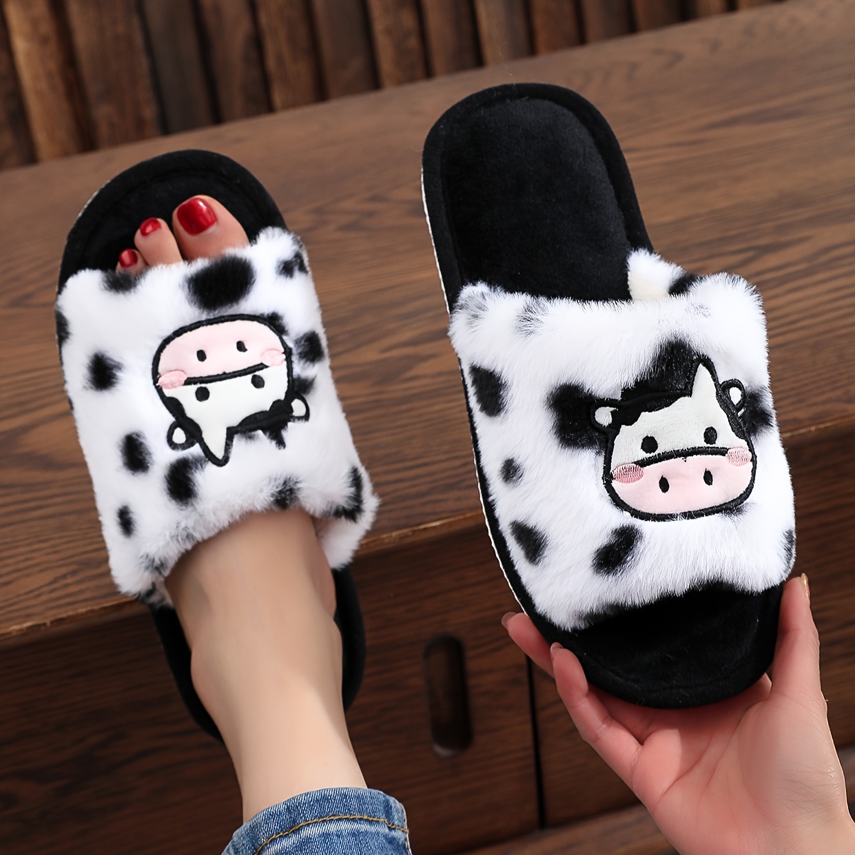 

Cute Cartoon Cow Fluffy Slippers, Plush Cozy Flat Indoor Shoes, Warm Slide-on Slippers With Non-slip Sole