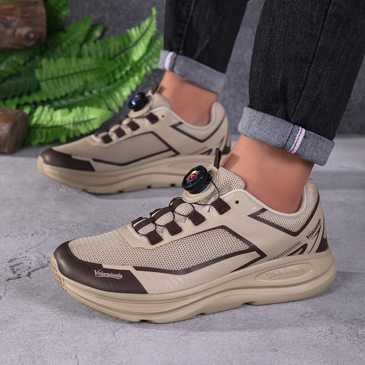 Men's Wide Last Off-Road Running Shoes