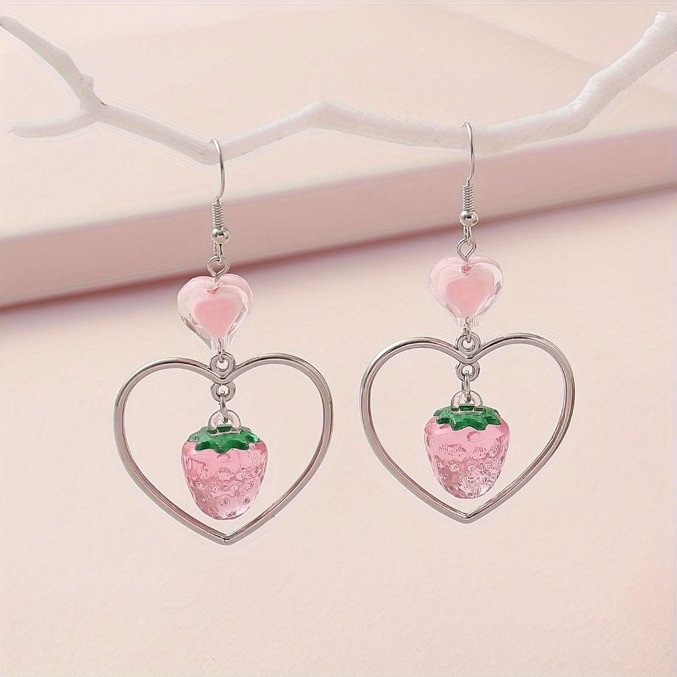 

Pastoral Style Resin Strawberry Hollow Heart Earrings Cute Fruit Jewelry For Women